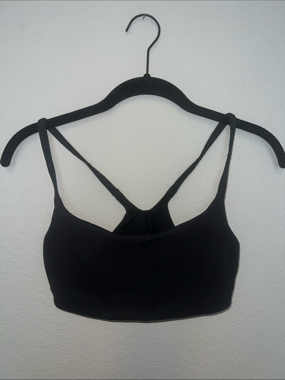 Lululemon Wunder Train Strappy Racer Bra in Black - Picture 3 of 4
